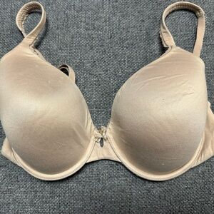 Victoria's Secret Body by Victoria Perfect Coverage Bra